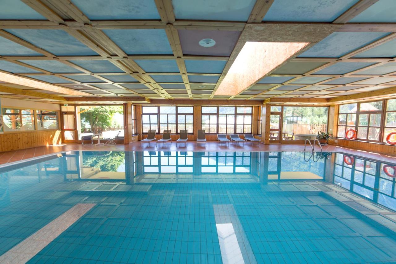 Hotel Sancamillo Dimaro Exterior photo