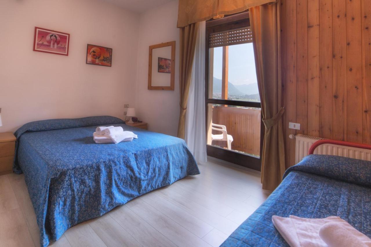 Hotel Sancamillo Dimaro Exterior photo